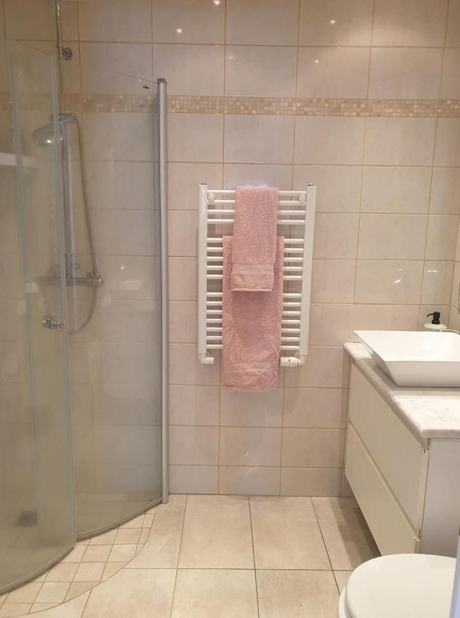 Ibuth Meth Gott Andrumsloft Akureyri Bagian luar foto